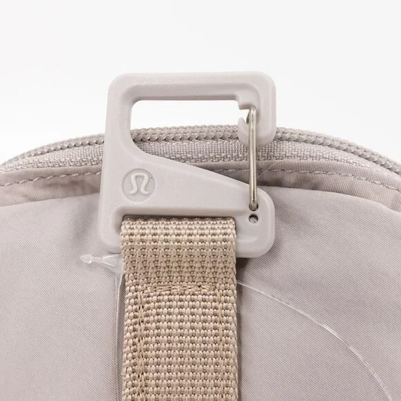 Lululemon Packable Large Tote 30L Raw Linen Beige OS - Picture 9 of 16
